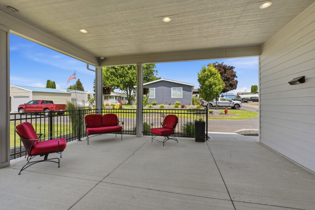 Clubhouse Patio